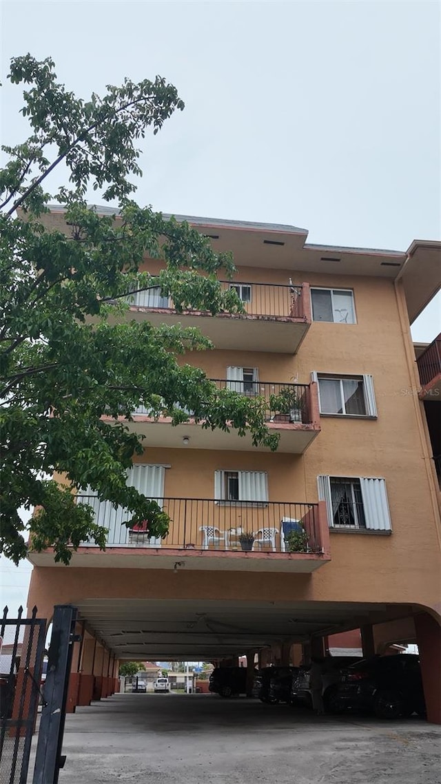2921 SW 10th St Unit 23, Miami, FL 33135 - view of apartment building / complex with a carport