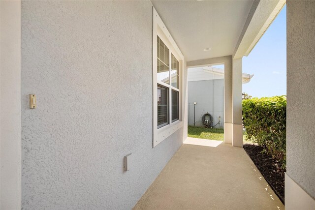 8595 Prairie Creek Dr, New Port Richey, FL 34655 - view of patio / terrace