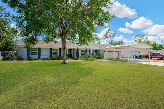 607 Carolyn Dr, Brandon, FL 33510 - ranch-style home featuring an attached garage, driveway, a front yard, and an attached carport