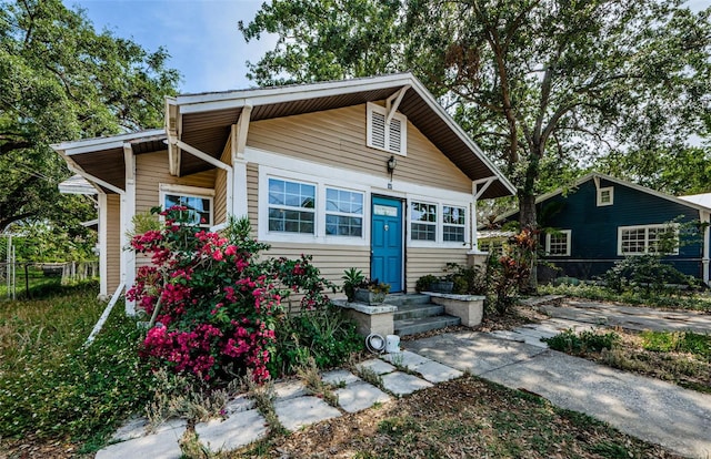 41 W Boyer St, Tarpon Springs, FL 34689 - view of front of house with fence