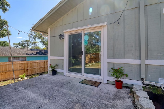 506 Summerwood Ct, Tarpon Springs, FL 34689 - entrance to property featuring a patio area