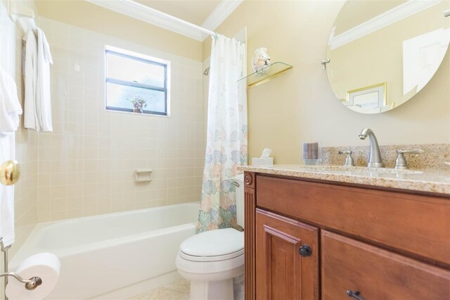 3714 Village Estates Pl, Tampa, FL 33618 - full bath featuring toilet, shower / tub combo with curtain, crown molding, tile patterned flooring, and vanity