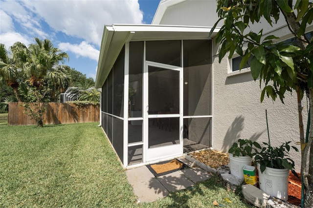 29542 Forest Glen Dr, Wesley Chapel, FL 33543 - view of outbuilding with fence and a sunroom