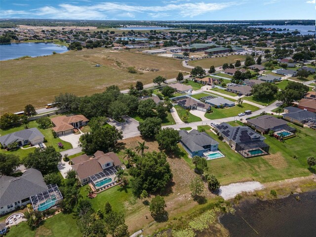 634 Hart Lake Dr, Winter Haven, FL 33884