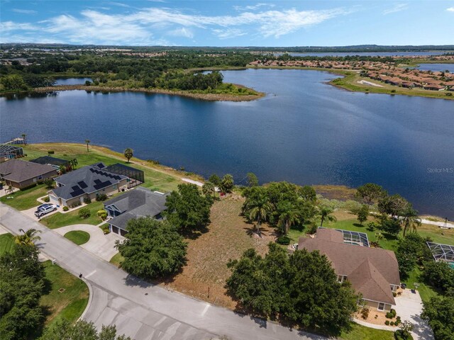 634 Hart Lake Dr, Winter Haven, FL 33884