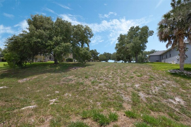 634 Hart Lake Dr, Winter Haven, FL 33884