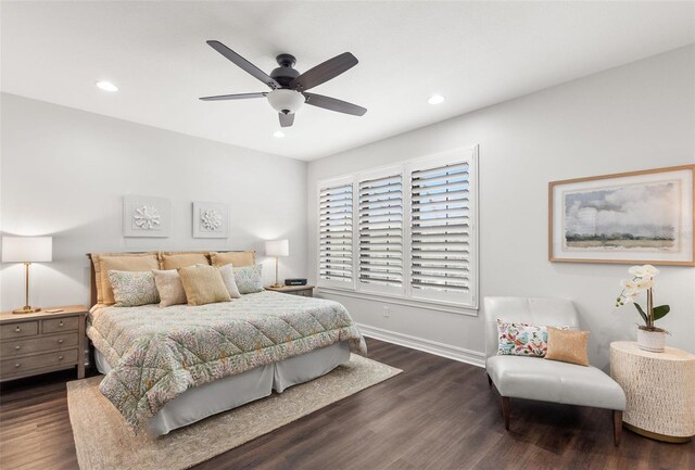 bedroom featuring dark wood-type flooring, recessed lighting, baseboards, and a ceiling fan