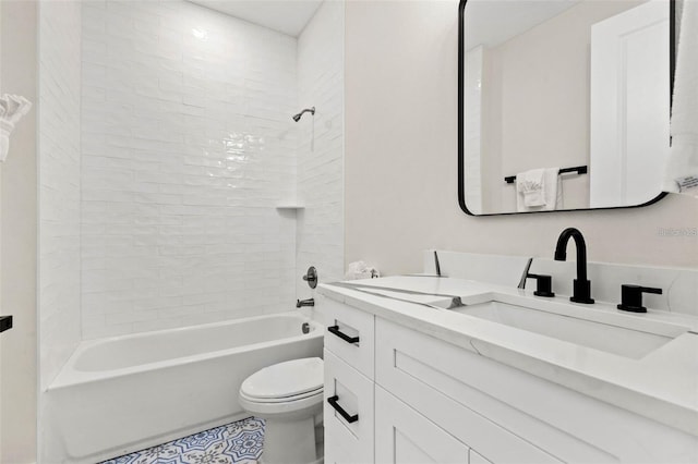 121 E Warren Ave Unit 1, Tampa, FL 33602 - full bathroom featuring toilet,  shower combination, vanity, and tile patterned floors