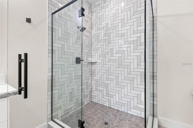 121 E Warren Ave Unit 1, Tampa, FL 33602 - bathroom featuring a stall shower