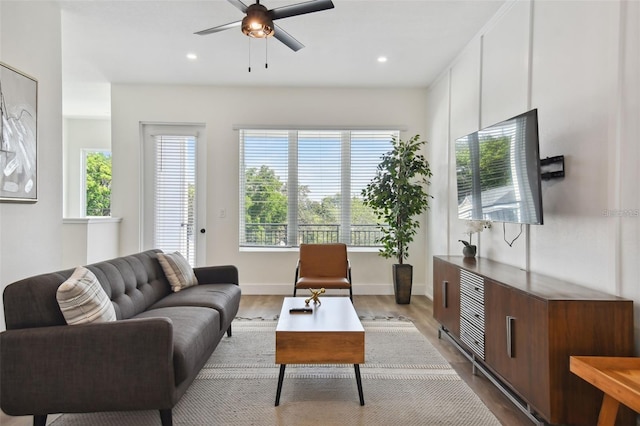 121 E Warren Ave Unit 1, Tampa, FL 33602 - living room featuring ceiling fan, dark wood-style floors, and recessed lighting