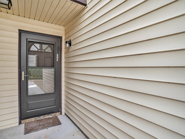 view of property entrance