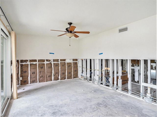 balcony with ceiling fan and visible vents