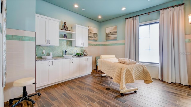 4610 Alexandria Ct, Palmetto, FL 34221 - interior space with recessed lighting, a sink, and wood finished floors