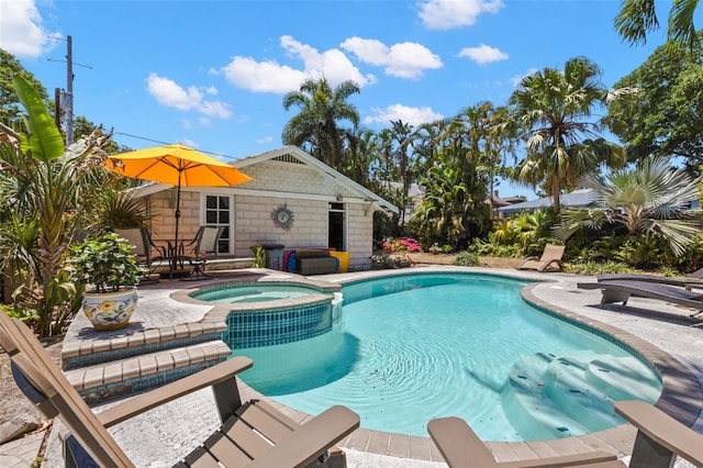 146 8th Ave NE, Saint Petersburg, FL 33701 - photo 3