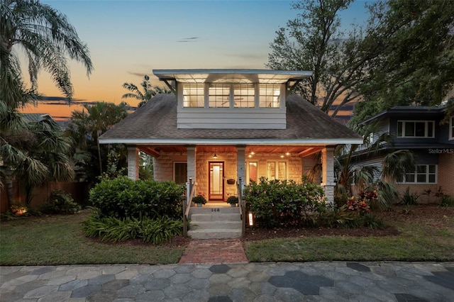 146 8th Ave NE, Saint Petersburg, FL 33701 - photo 2