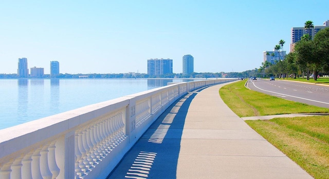 6904 S Macdill Ave Unit 1, Tampa, FL 33611 - view of home's community with a water view and a city view
