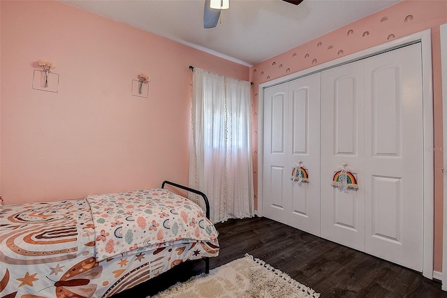 8497 137th St, Seminole, FL 33776 - bedroom with a closet, dark wood-style flooring, and ceiling fan