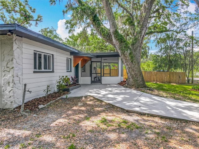 6901 N 19th St, Tampa, FL 33610 - photo 11