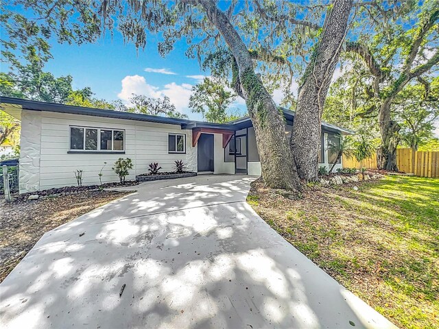 6901 N 19th St, Tampa, FL 33610 - photo 3