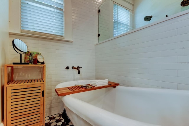 6341 Discovery Ln, Land O Lakes, FL 34638 - bathroom with a freestanding tub