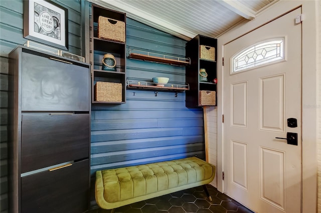 6341 Discovery Ln, Land O Lakes, FL 34638 - mudroom with dark tile patterned flooring and lofted ceiling