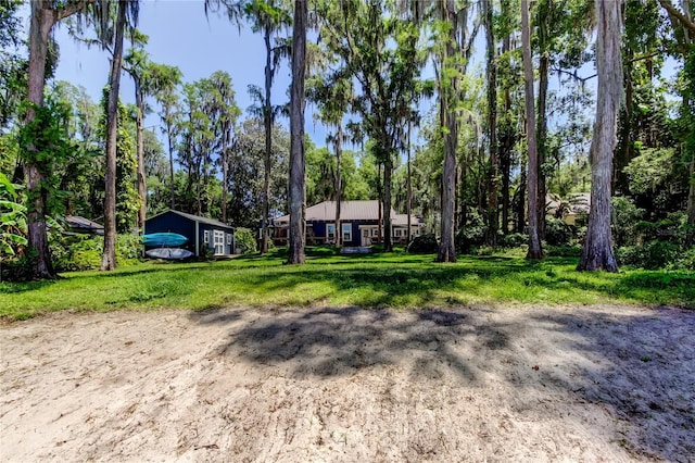 6341 Discovery Ln, Land O Lakes, FL 34638 - view of front facade featuring a front lawn