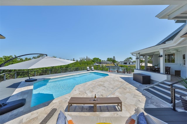 945 Bunker View Dr, Apollo Beach, FL 33572 - view of swimming pool with a patio, a fenced in pool, and fence
