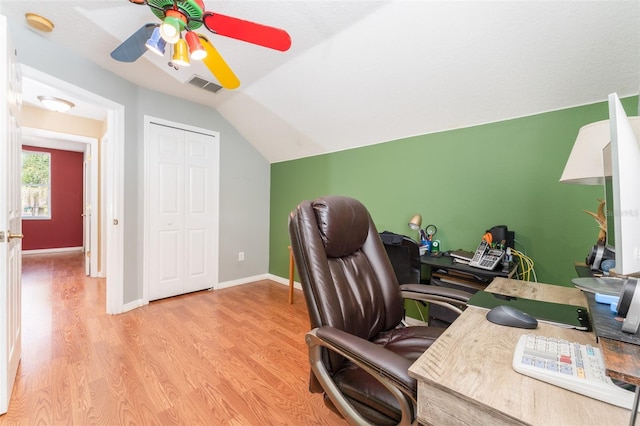 5607 Tanagergrove Way, Lithia, FL 33547 - home office featuring ceiling fan, baseboards, wood finished floors, vaulted ceiling, and visible vents