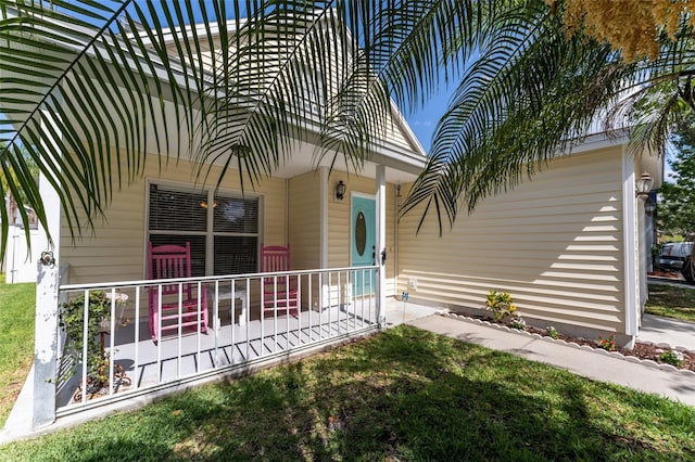 5607 Tanagergrove Way, Lithia, FL 33547 - view of entrance to property