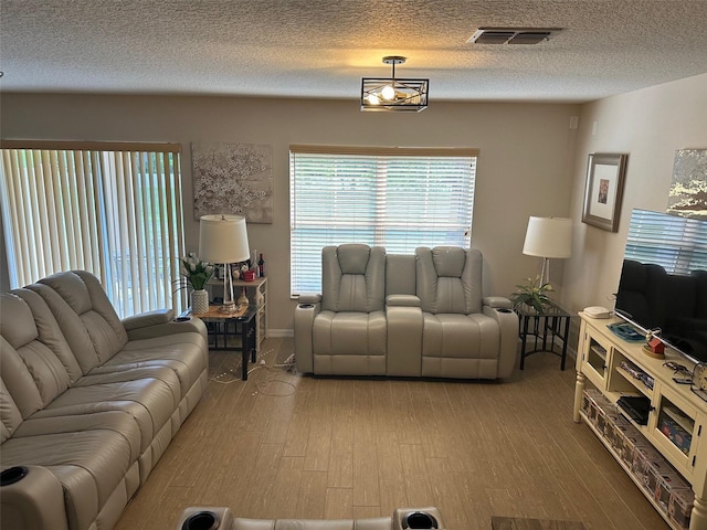 3132 Royal Tuscan Ln, Valrico, FL 33594 - photo 3