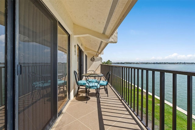 7540 Sunshine Skyway Ln S # 219, Saint Petersburg, FL 33711 - balcony featuring a water view
