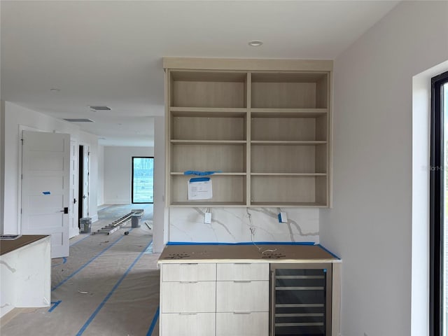 501 W Ross Ave Unit 1, Tampa, FL 33602 - bar area with wine cooler and built in features