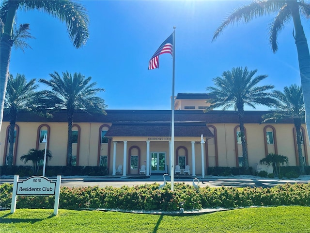 view of building exterior