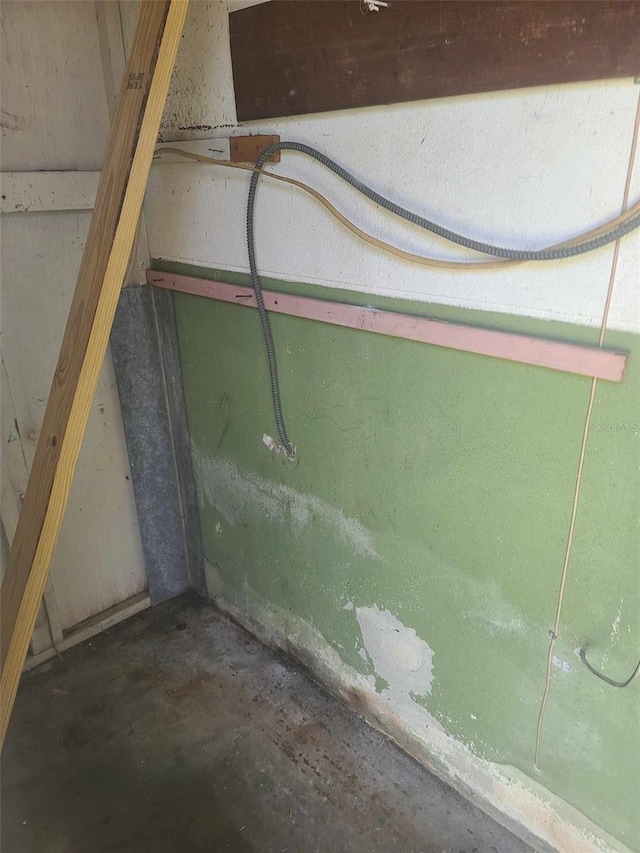 5105 Bonito Dr, New Port Richey, FL 34652 - interior space with unfinished concrete floors