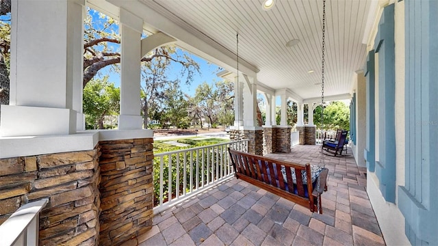 view of patio / terrace with covered porch