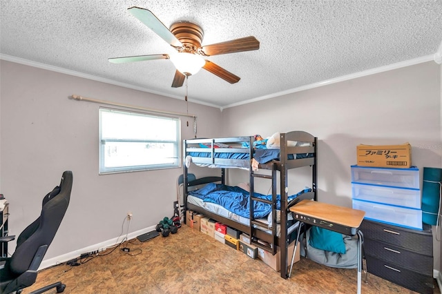 424 Forest Glen Ave, Lakeland, FL 33813 - carpeted bedroom featuring ornamental molding, a textured ceiling, and ceiling fan