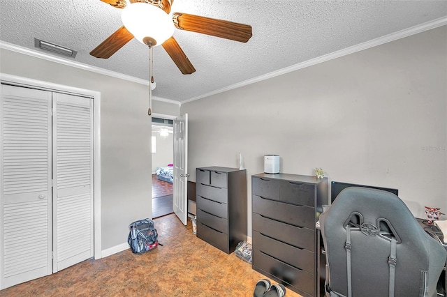 424 Forest Glen Ave, Lakeland, FL 33813 - carpeted office featuring a ceiling fan, a textured ceiling, crown molding, and baseboards