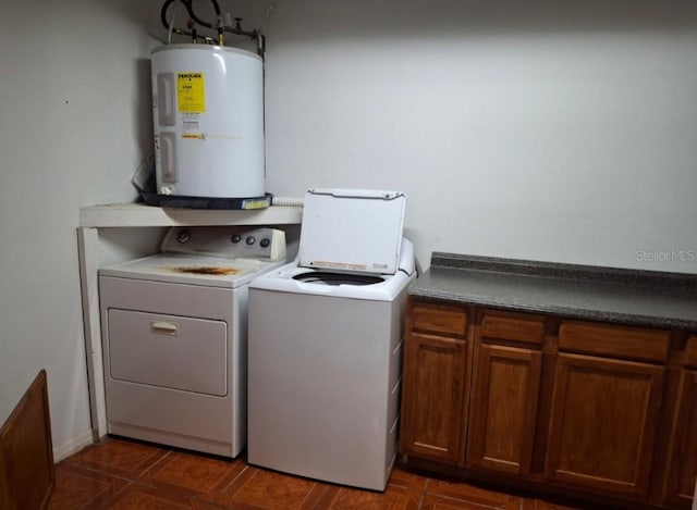 11305 SW 186th Cir, Dunnellon, FL 34432 - washroom featuring water heater, independent washer and dryer, and cabinet space