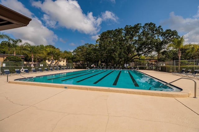 11708 Raintree Village Blvd Unit A, Temple Terrace, FL 33617 - pool with fence and a patio