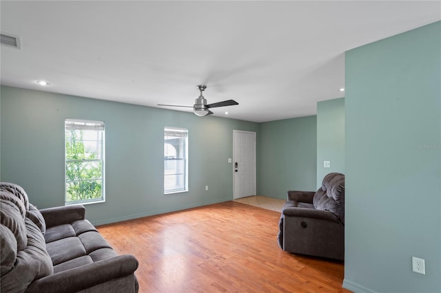 3353 Montano Ave, Spring Hill, FL 34609 - living room featuring light wood-type flooring, visible vents, ceiling fan, and recessed lighting