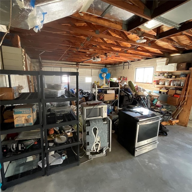 2015 Dolphin Blvd S, Saint Petersburg, FL 33707 - view of garage