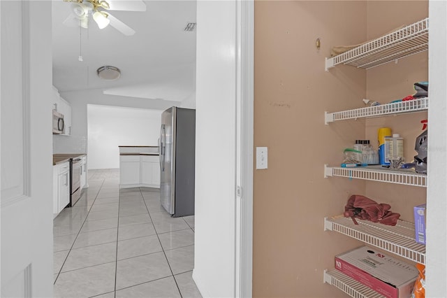 4617 Horseshoe Pick Ln, Valrico, FL 33594 - view of pantry