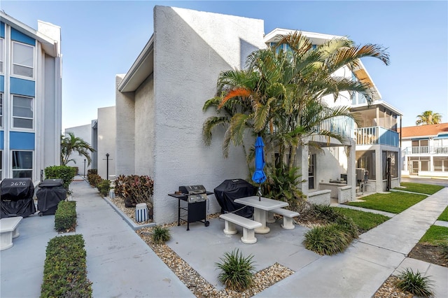 250 Medallion Blvd Unit H, Madeira Beach, FL 33708 - exterior space