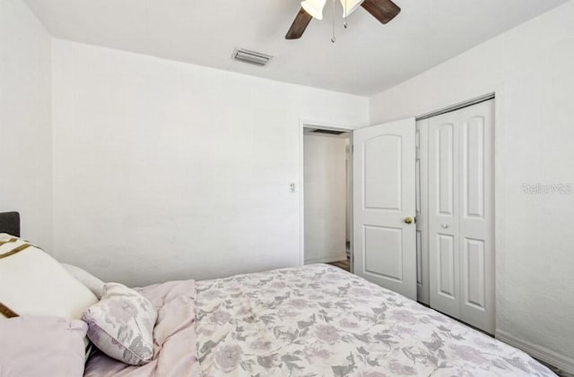 1247 21st St, Sarasota, FL 34234 - bedroom with a closet and ceiling fan
