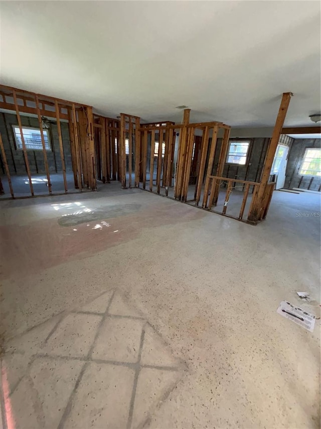 4218 Carson St NE, Saint Petersburg, FL 33703 - interior space