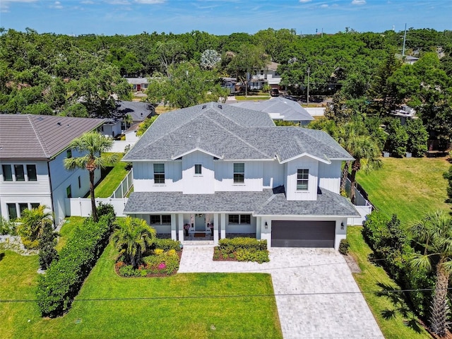 aerial view of property and surrounding area