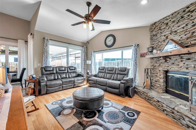 1747 Wood Brook St, Tarpon Springs, FL 34689 - photo 4