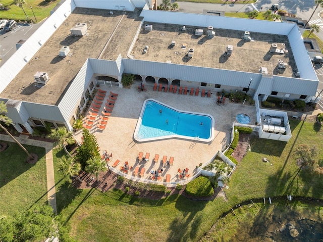 11220 Godwit Ct, New Port Richey, FL 34654 - view of subject property featuring a pool area