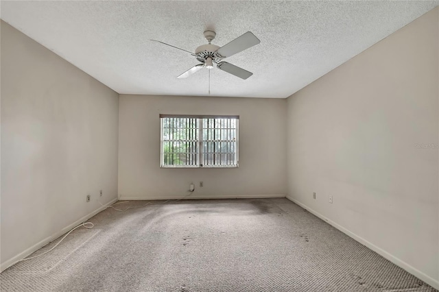 14615 Daybreak Dr, Lutz, FL 33559 - unfurnished room with carpet, ceiling fan, and a textured ceiling