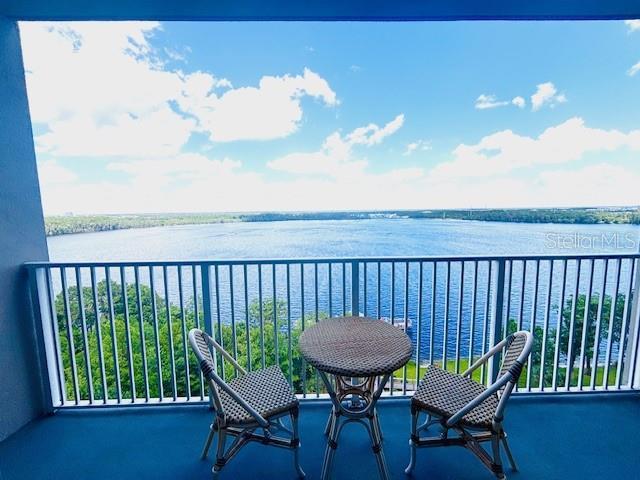 13415 Blue Heron Beach Dr Unit 1006, Orlando, FL 32821 - balcony with a water view